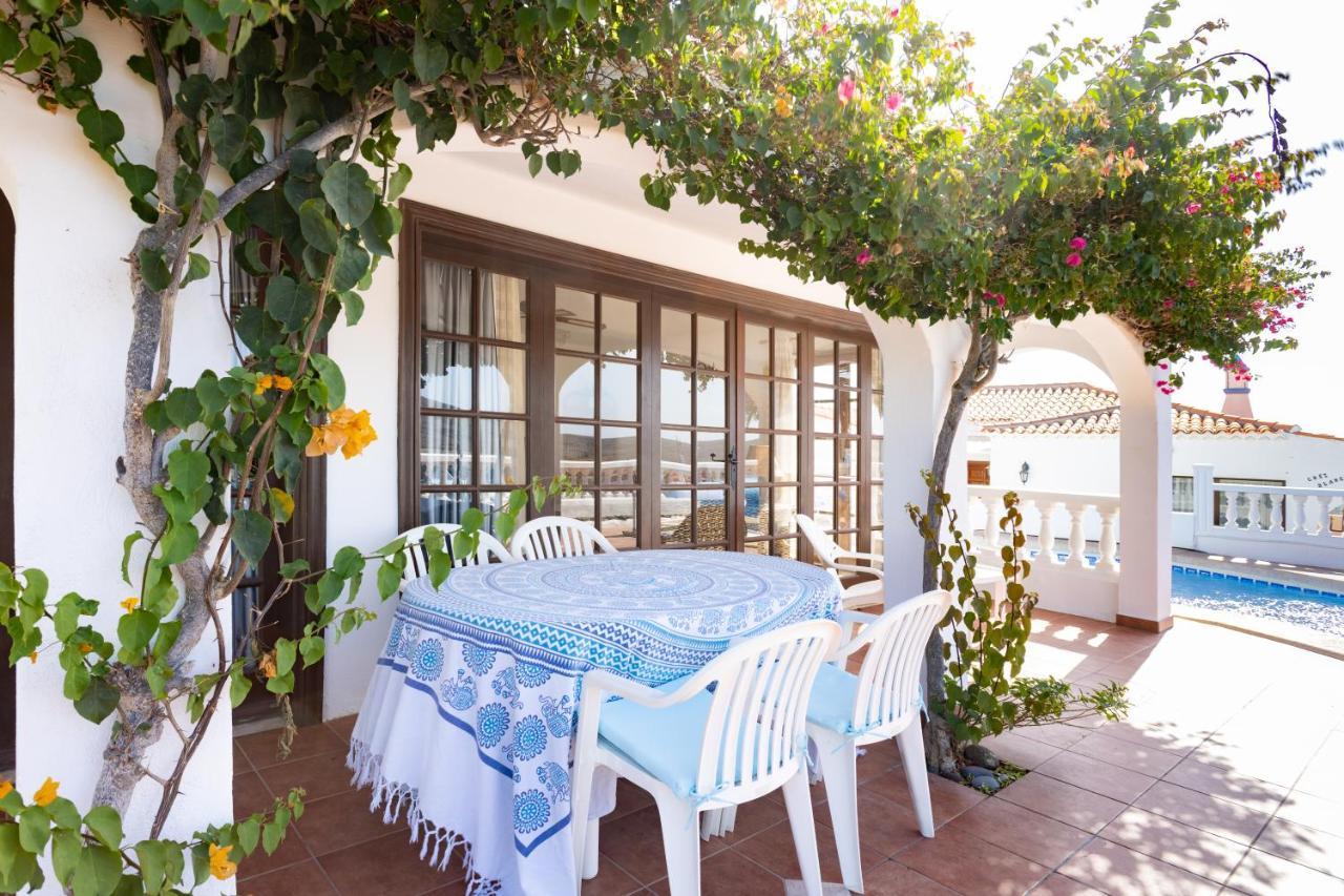 Colina Golf Excellent Holiday Home With Heated Pool San Miguel de Abona Luaran gambar